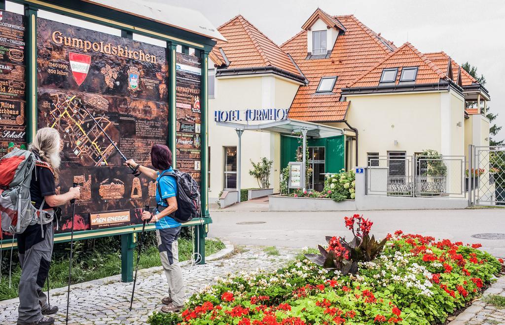 Hotel Turmhof Gumpoldskirchen Eksteriør billede